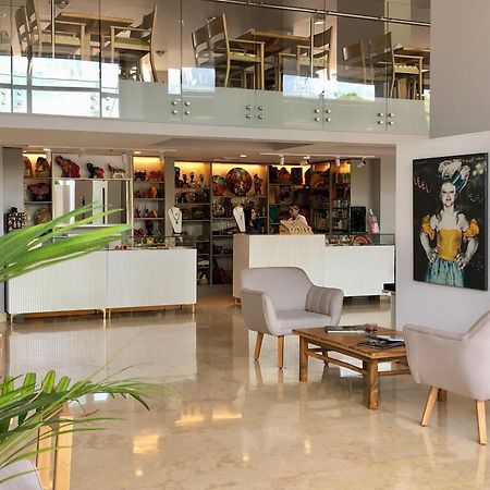 Wyndham Garden Cartagena Hotel Exterior photo