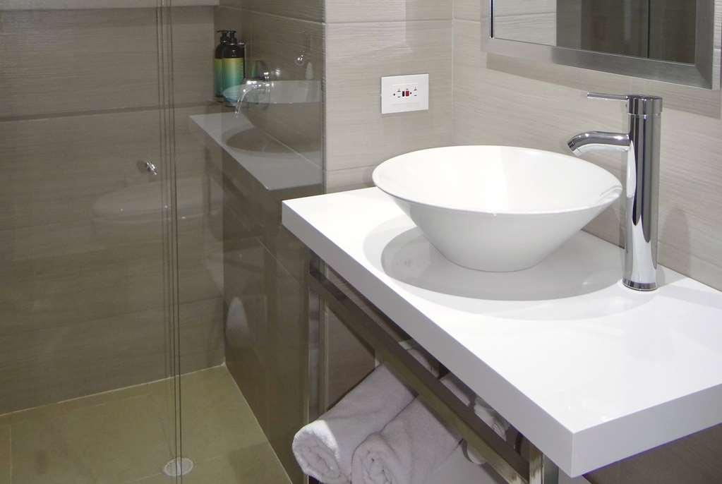 Wyndham Garden Cartagena Hotel Room photo